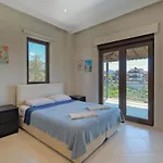 Large And Lovely Private *