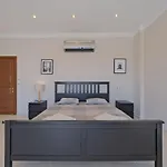 Large And Lovely Private Villa *