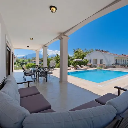 Villa Large And Lovely Private Fethiye