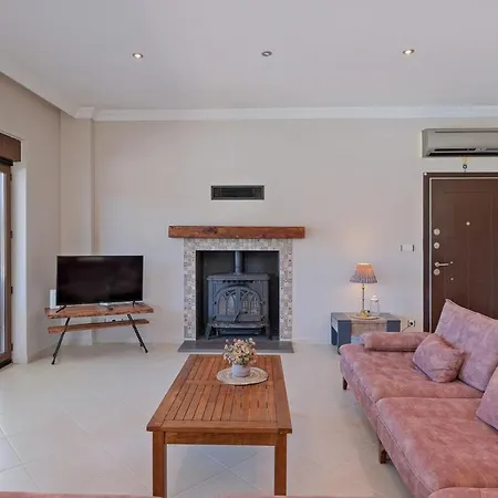 Large And Lovely Private Villa