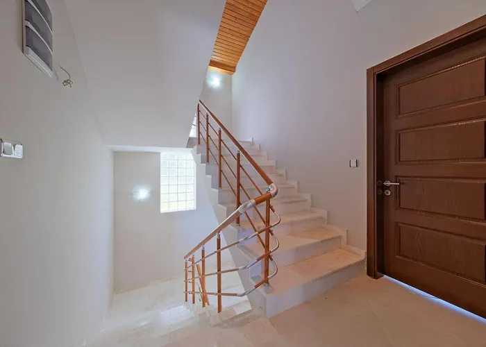 Large And Lovely Private Villa