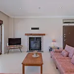 Large&lovely Private Villa